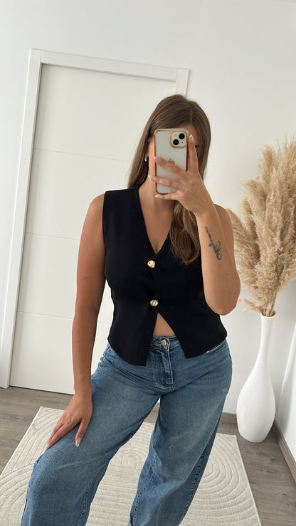 Cardigan Noir A Boutons Dorés