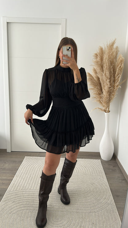 Robe Noire