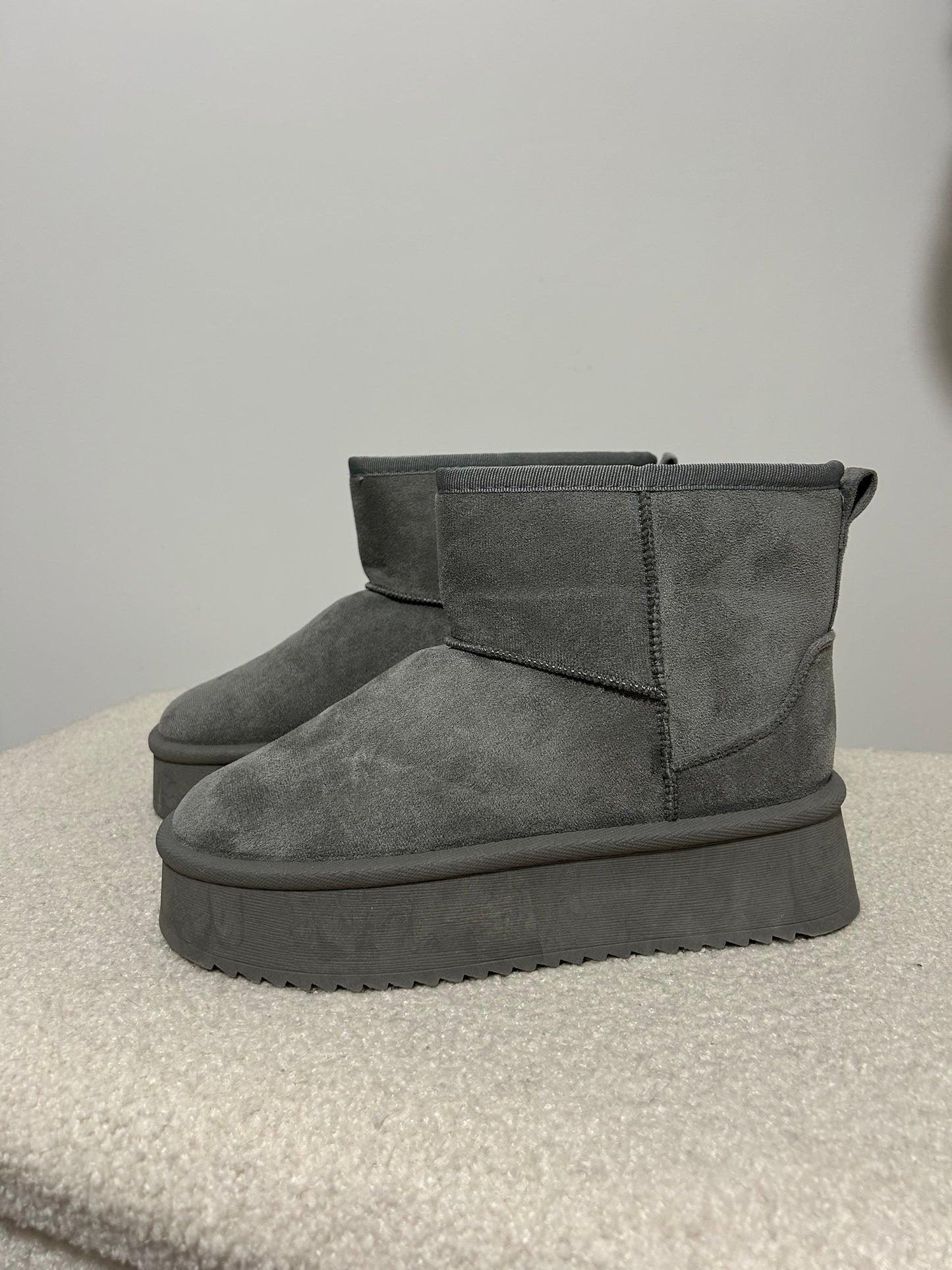 Bottines À Plateformes Grises