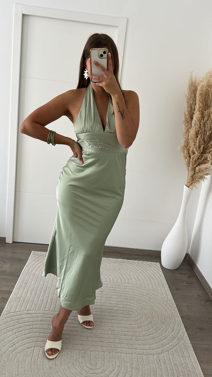 Robe Longue Satinée Verte Dos Nu