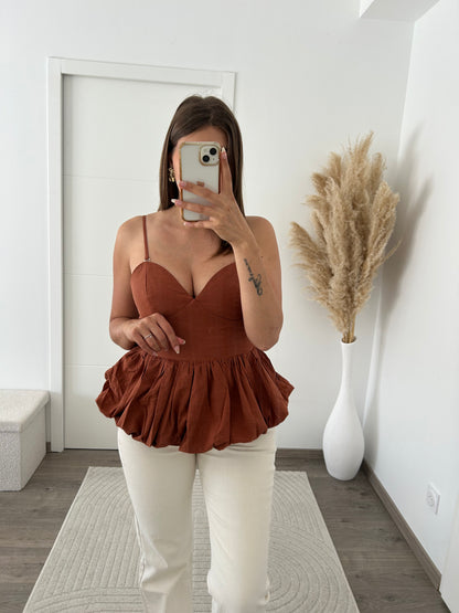 Top Marron Péplum