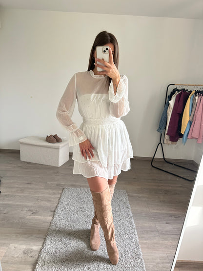 Robe Romy