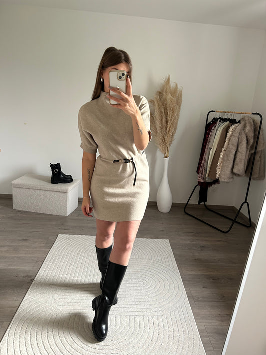 Robe Ceinturée