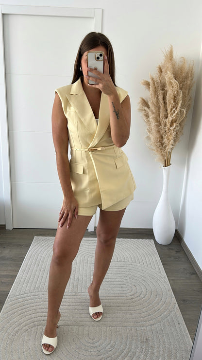 Ensemble Blazer Et Short Jaune
